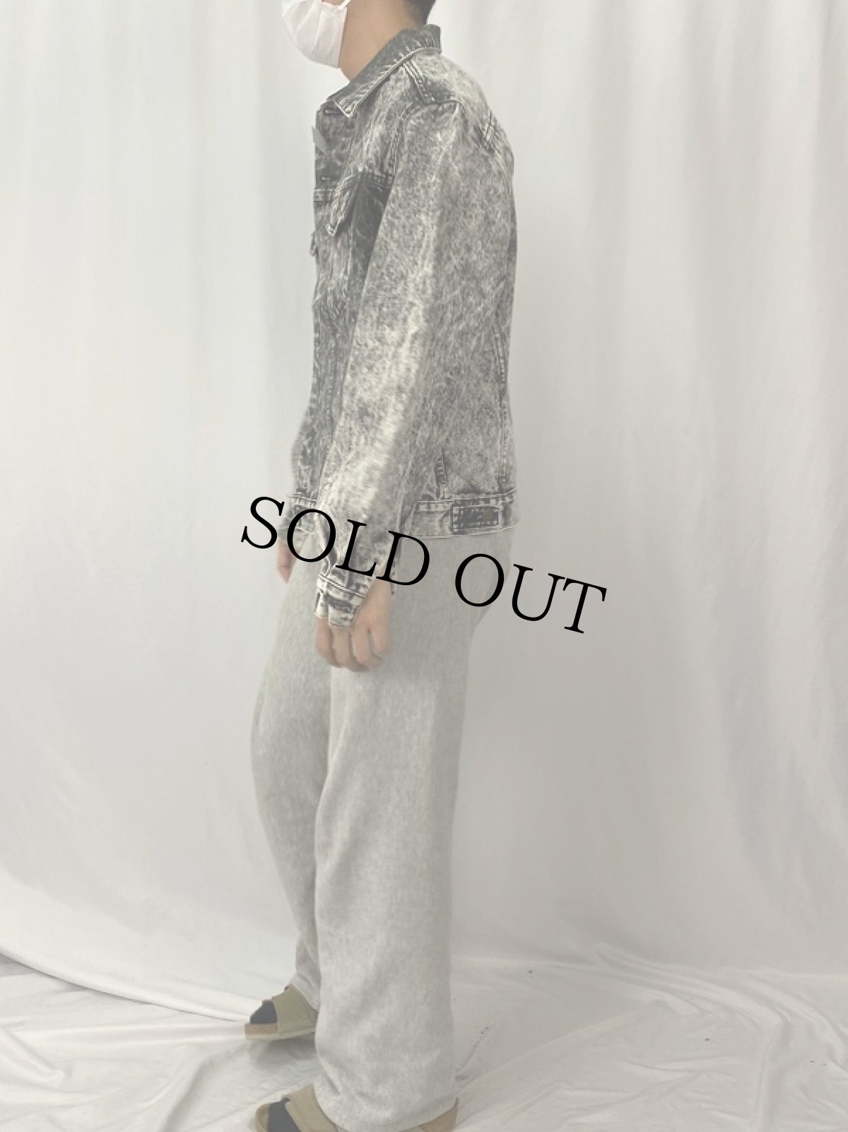 画像3: 80〜90's GUESS "GEORGES MARCIANO" ケミカルウォッシュ デニムジャケット  (3)