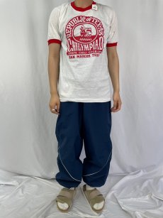 画像2: 80's "REPUBLIC OF TEXAS CHILYMPIAD" USA製 イラストプリントリンガーTシャツ L (2)