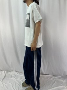 画像3: 90's〜 DNKY JEANS ロゴプリントTシャツ  (3)