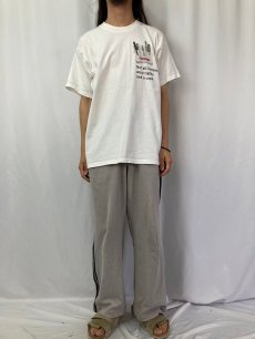 画像2: 2000's COMPAQ IT企業 騙し絵プリントTシャツ (2)