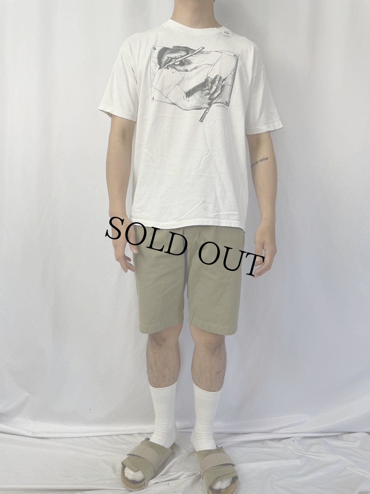 画像2: 90's M.C.Escher USA製 "描く手" 騙し絵アート プリントTシャツ L (2)