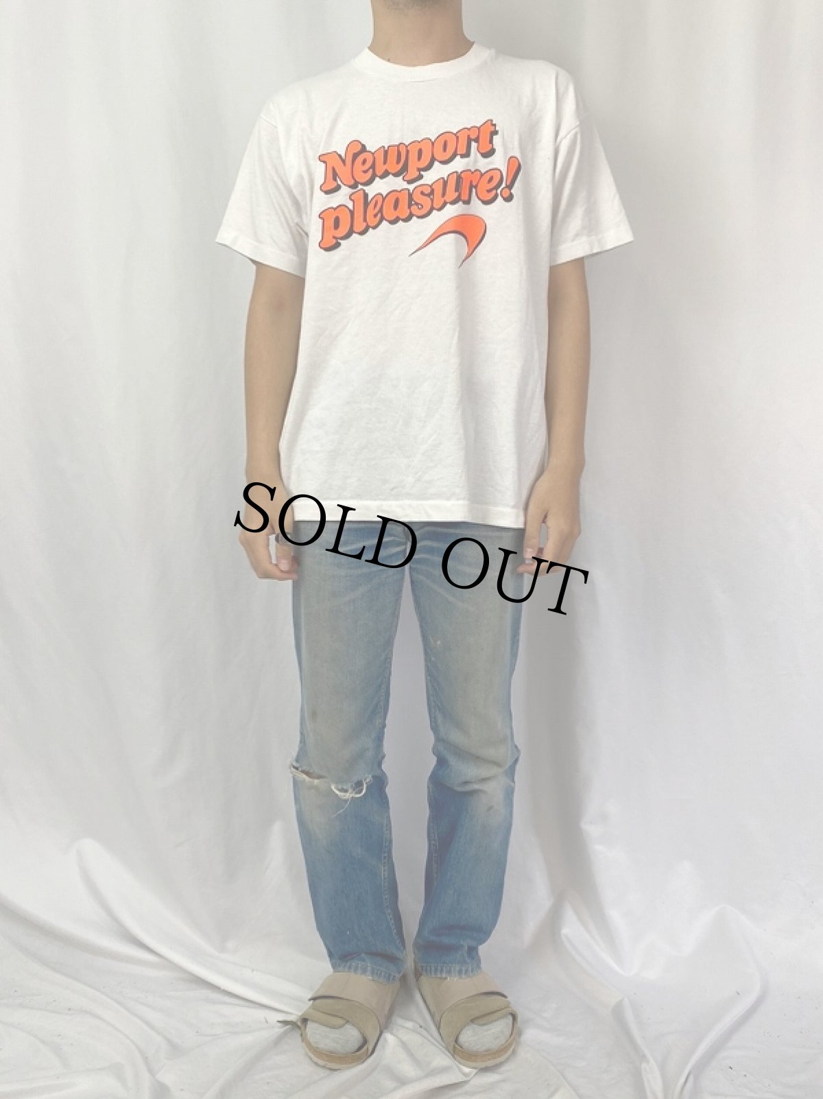画像2: 90's USA製 "Newport pleasure!" ロゴプリントTシャツ XL (2)