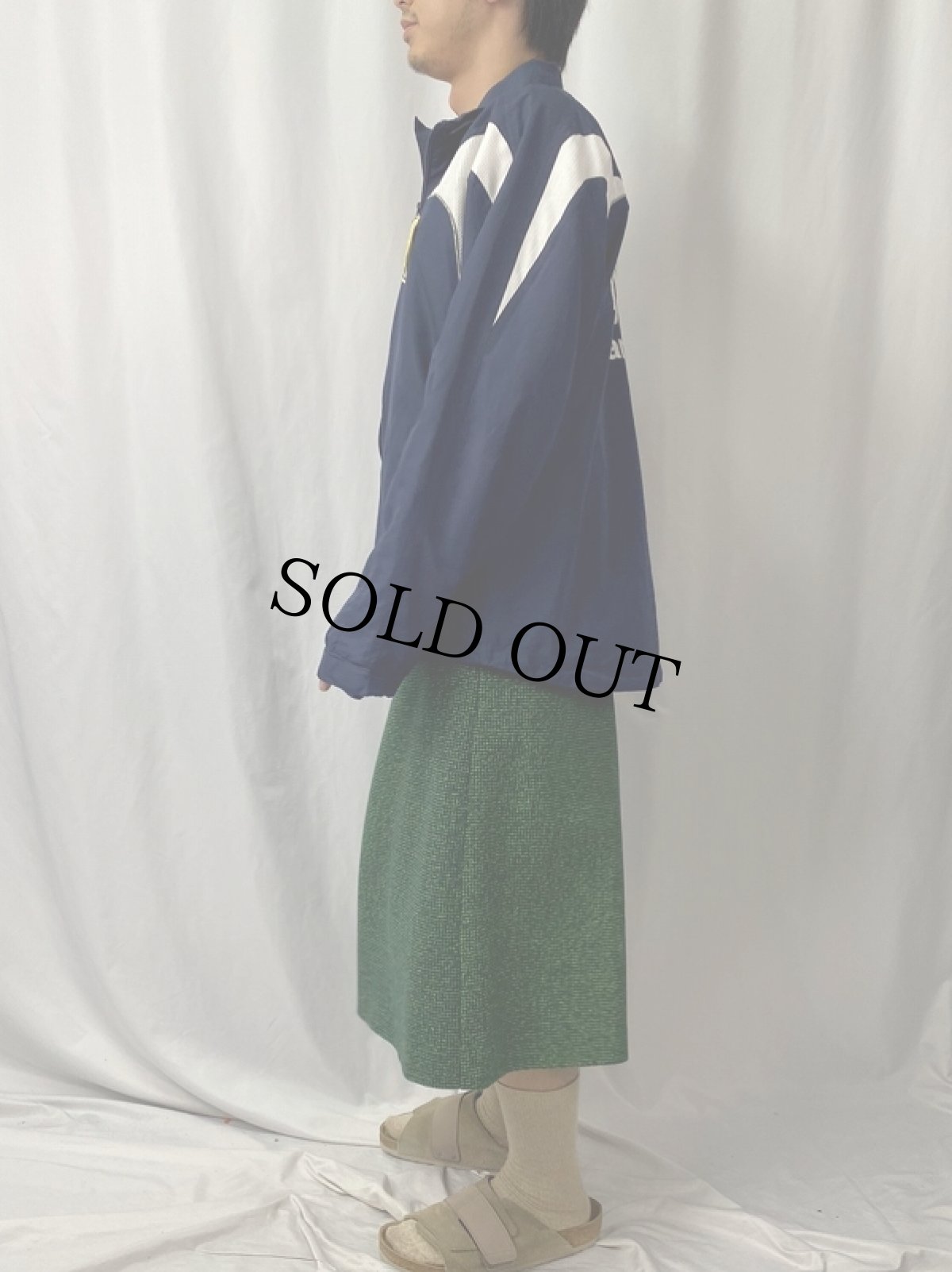 画像3: 2000's UMBRO ロゴ刺繍 メッシュ切り替え ジップジャケット NAVY M (3)