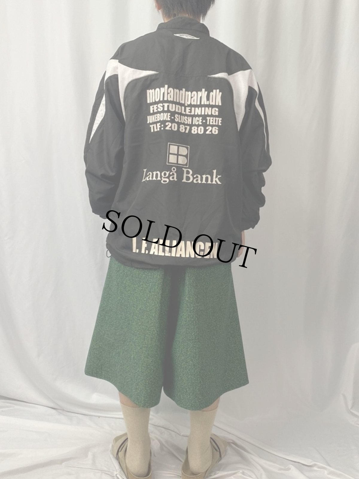 画像5: 2000's UMBRO ロゴ刺繍 メッシュ切り替え プルオーバージャケット BLACK XL (5)