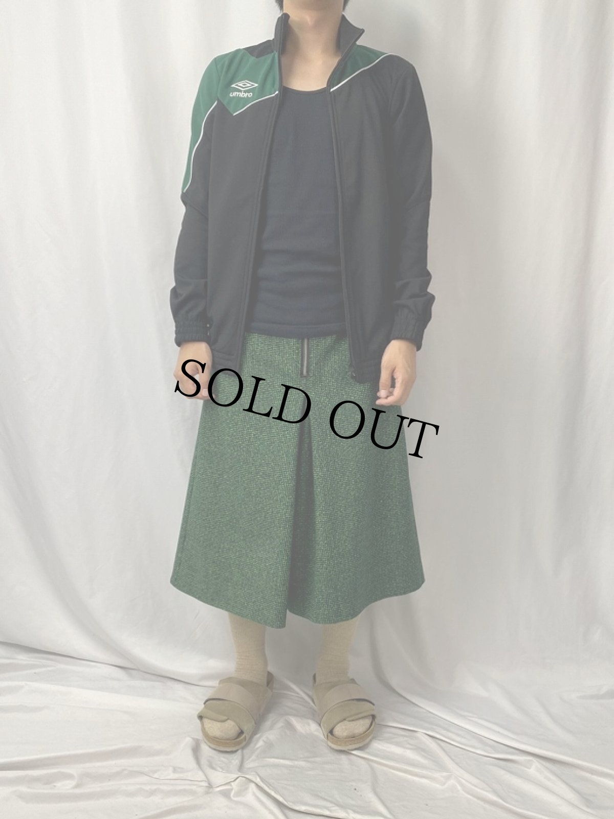 画像2: UMBRO ロゴ刺繍 切り替えデザイン トラックジャケット S (2)