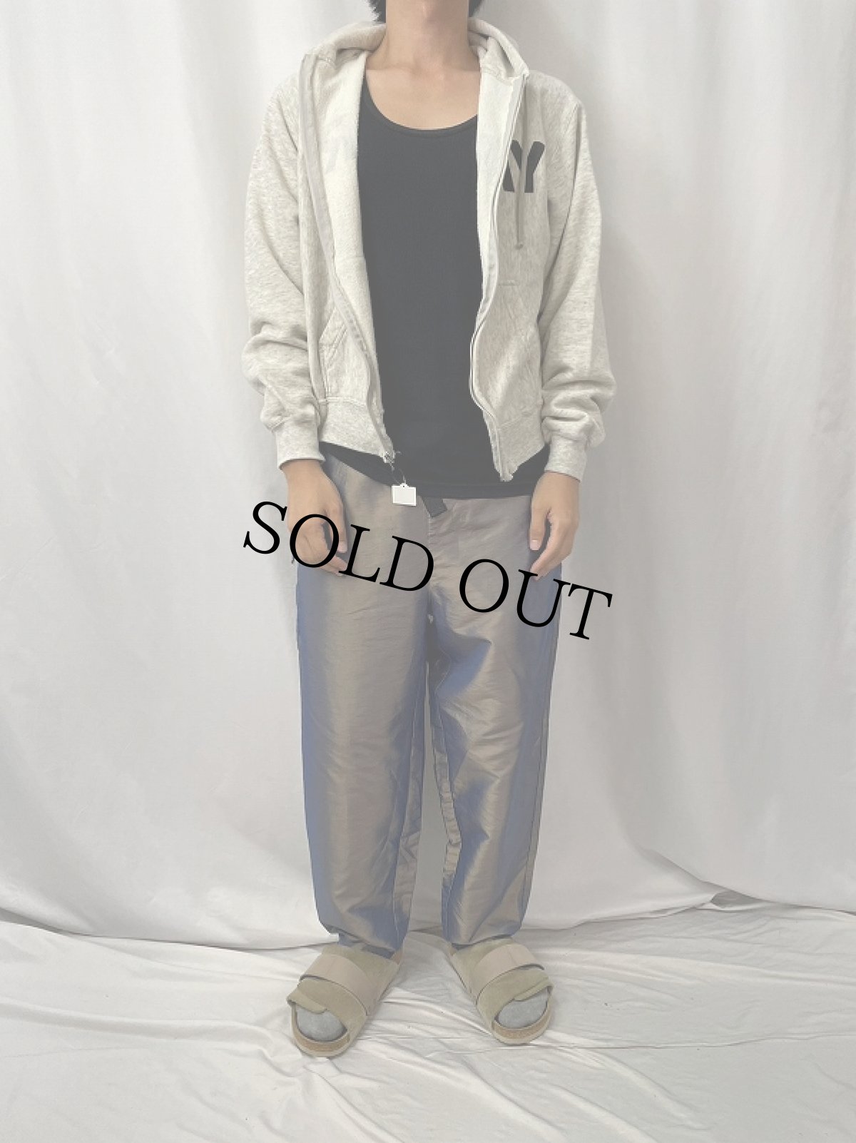 画像2: 90's U.S.ARMY ロゴプリント スウェットジップパーカー MEDIUM (2)