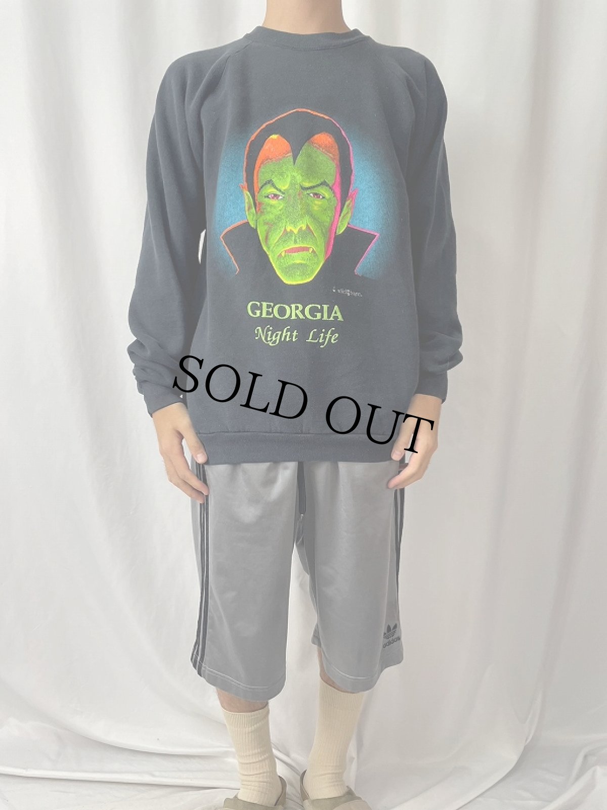 画像2: 90's "GEORGIA Night Life" ドラキュラ プリントラグランスウェット BLACK (2)