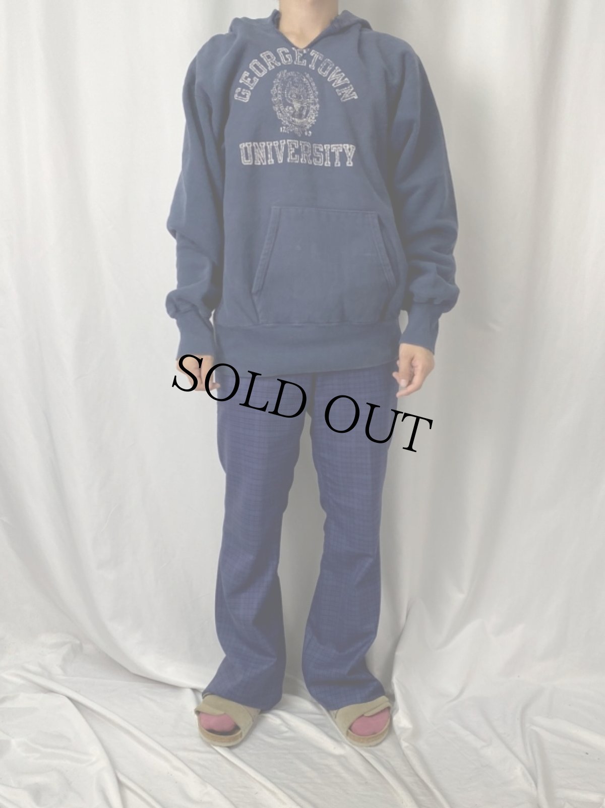 画像2: 80's Champion REVERSE WEAVEトリコタグ USA製 "GEORGETOWN UNIVERSITY" スウェットフーディ NAVY XL (2)