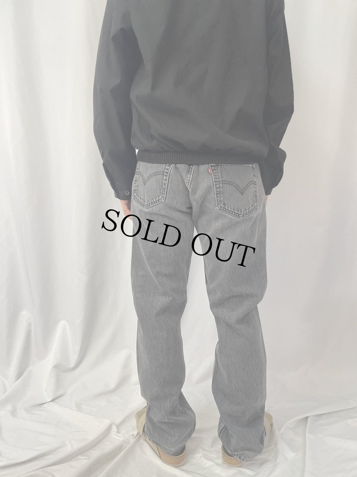 画像4: 90's Levi's 501 USA製 サルファブラックデニムパンツ W34 (4)