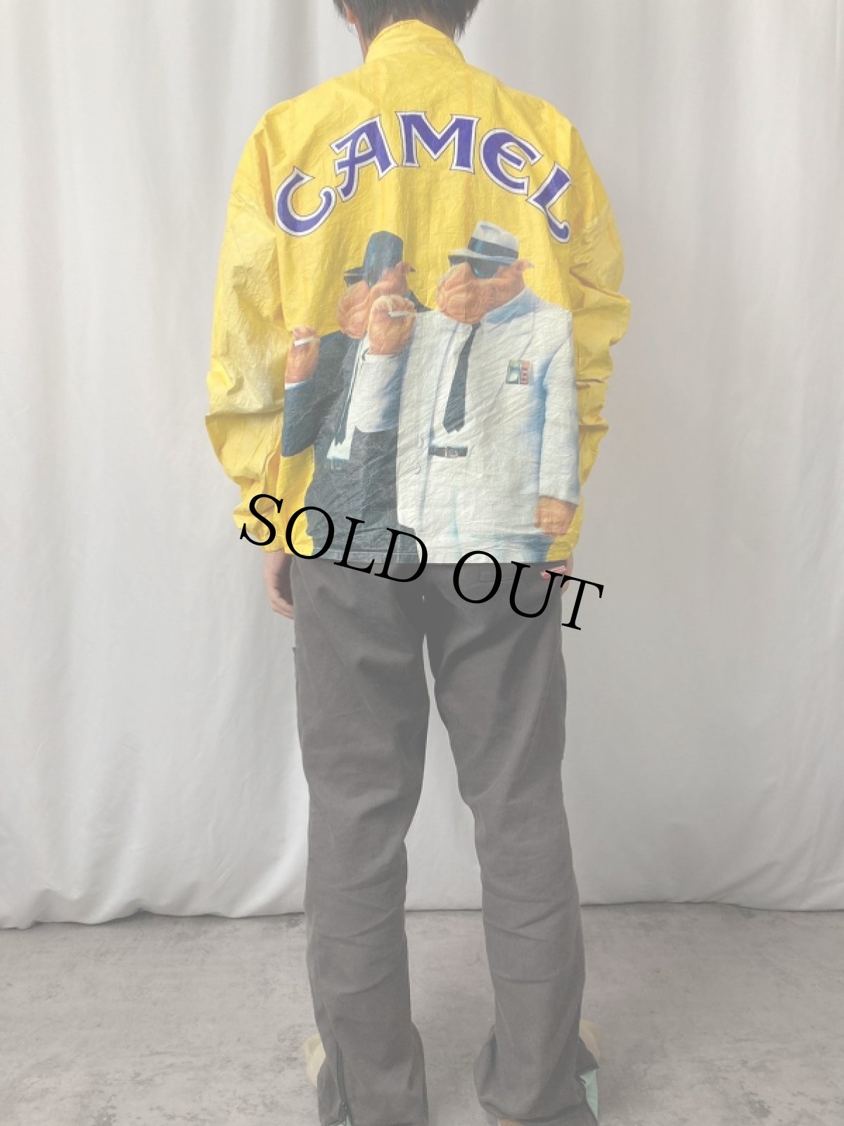 画像3: 90's CAMEL キャラクタープリント ペーパージャケット XL (3)