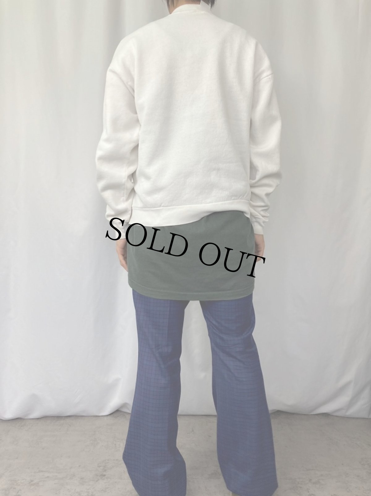 画像3: 90's GRAVITY GRAPHICS USA製 イラストプリントスウェット L (3)