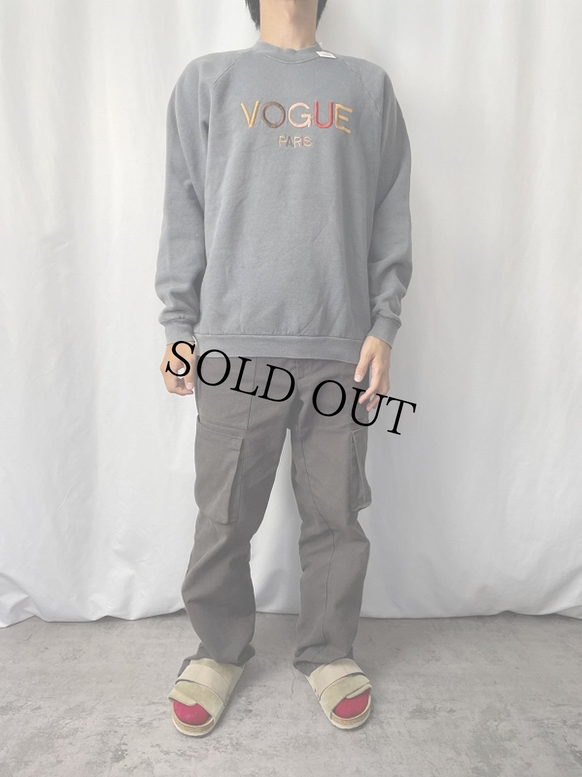 画像2: 80's VOGUE IRELAND製 ロゴ刺繍ラグランスウェット L (2)