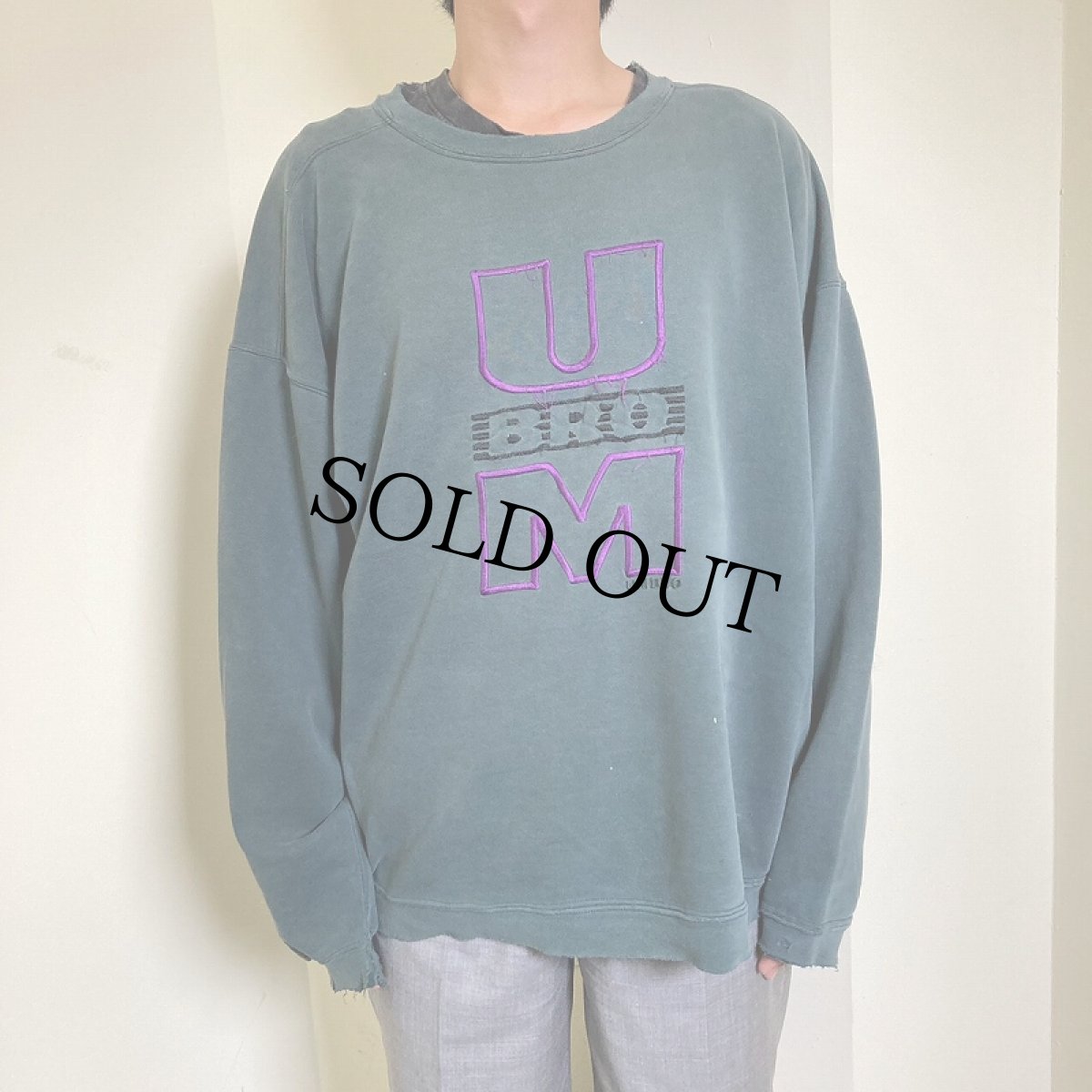 画像2: 90's UMBRO ロゴ刺繍スウェット XL (2)