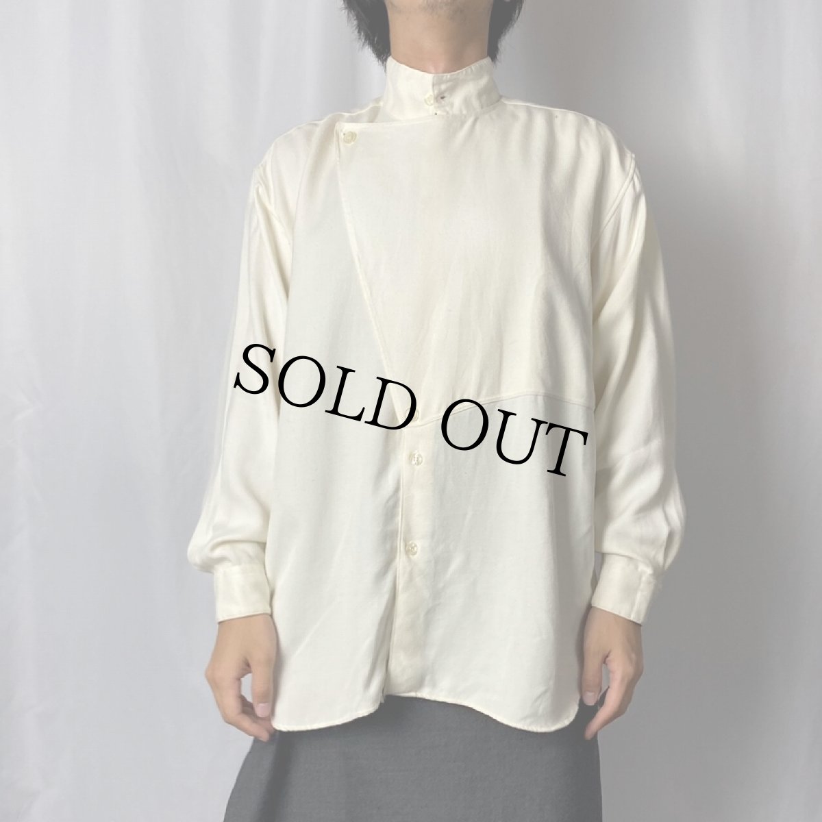 画像2: T's Club Oivision レーヨン×ポリエステル 変形デザインシャツ (2)