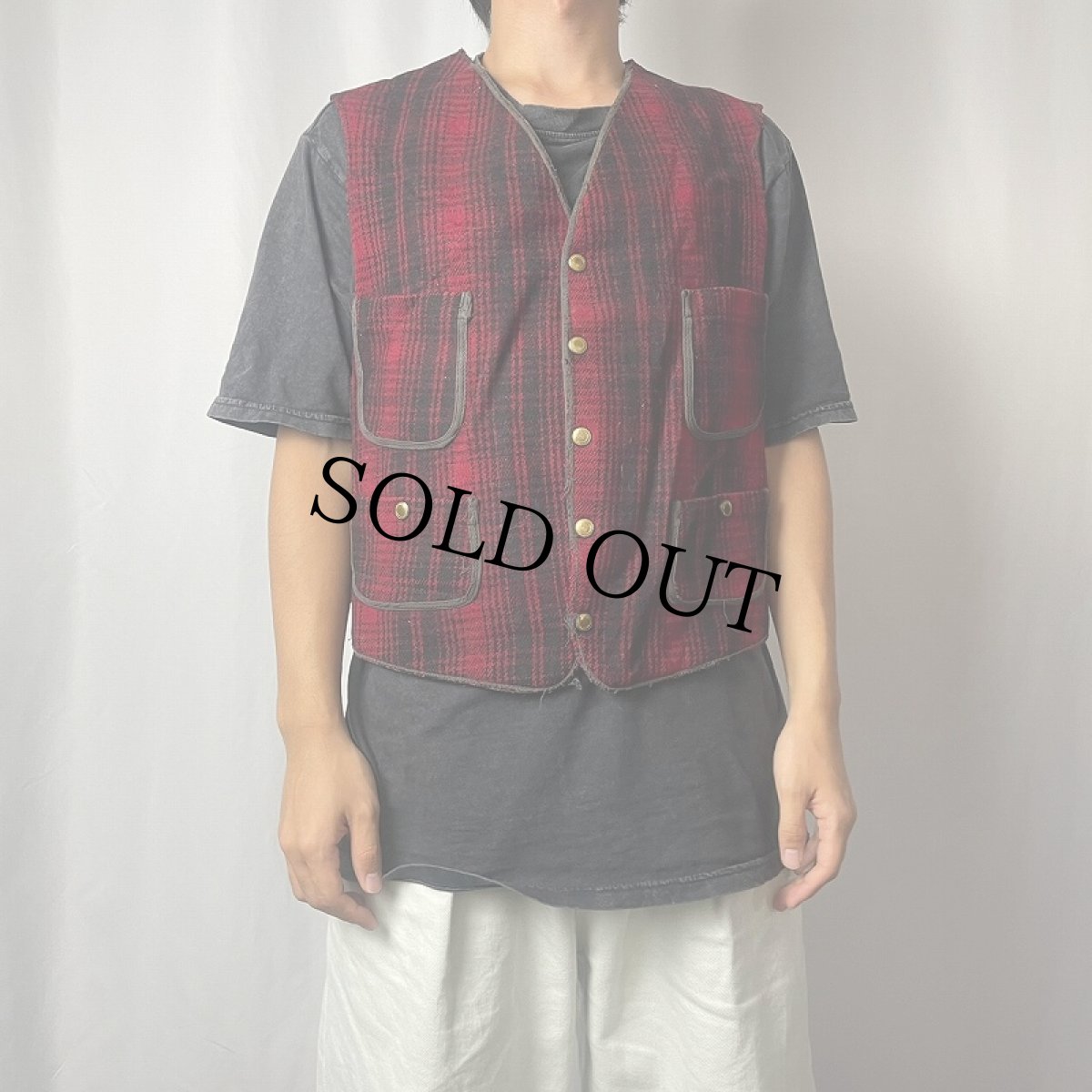 画像2: 40〜50's Woolrich オンブレーチェック柄 針刺しシンチバック ウールハンティングベスト (2)