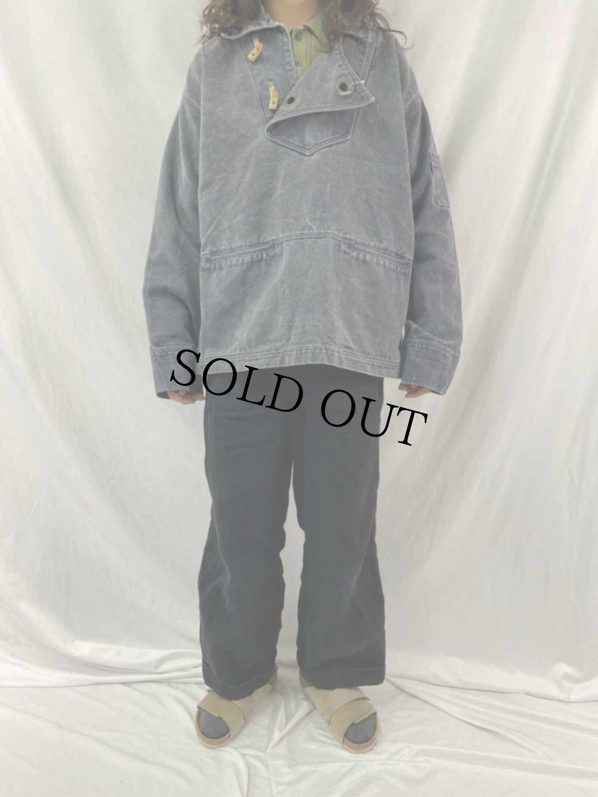 画像2: QUAI V ダックプルオーバージャケット (2)