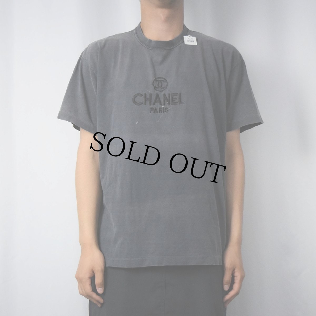 画像2: ブート CHANEL ロゴ刺繍Tシャツ (2)