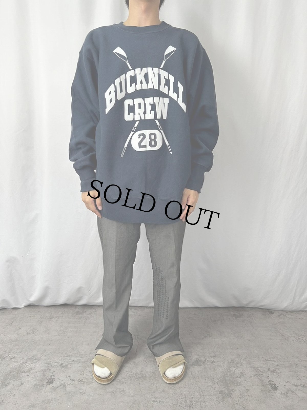 画像2: the cotton exchange USA製 "BUCKNELL CREW" ロゴプリントスウェット NAVY XL (2)