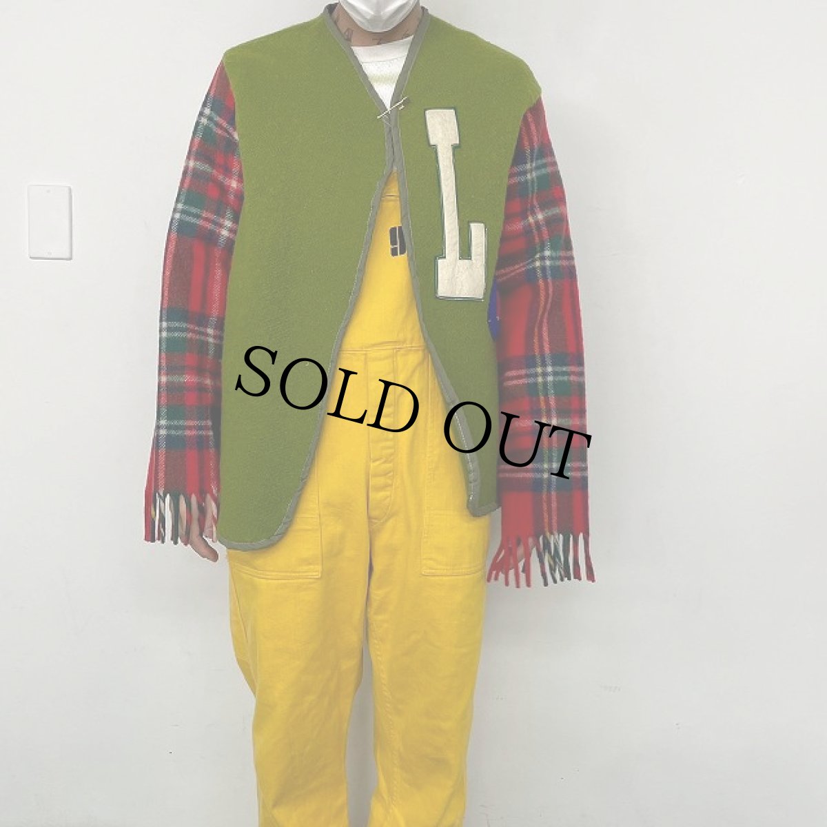 画像2: VINTAGEファブリック フェルトパッチ付き リメイクジャケット (2)