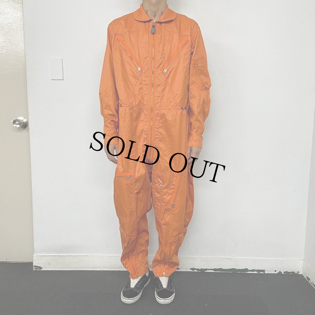 画像2: 60's U.S.AIR FORCE SENIOR PILOT "K-2B" VERY LIGHT ORANGE FLYING SUIT LARGE-SHORT (2)