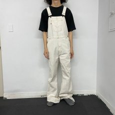 画像2: 70's Levi's ホワイトコットン フレアオーバーオール W37 (2)