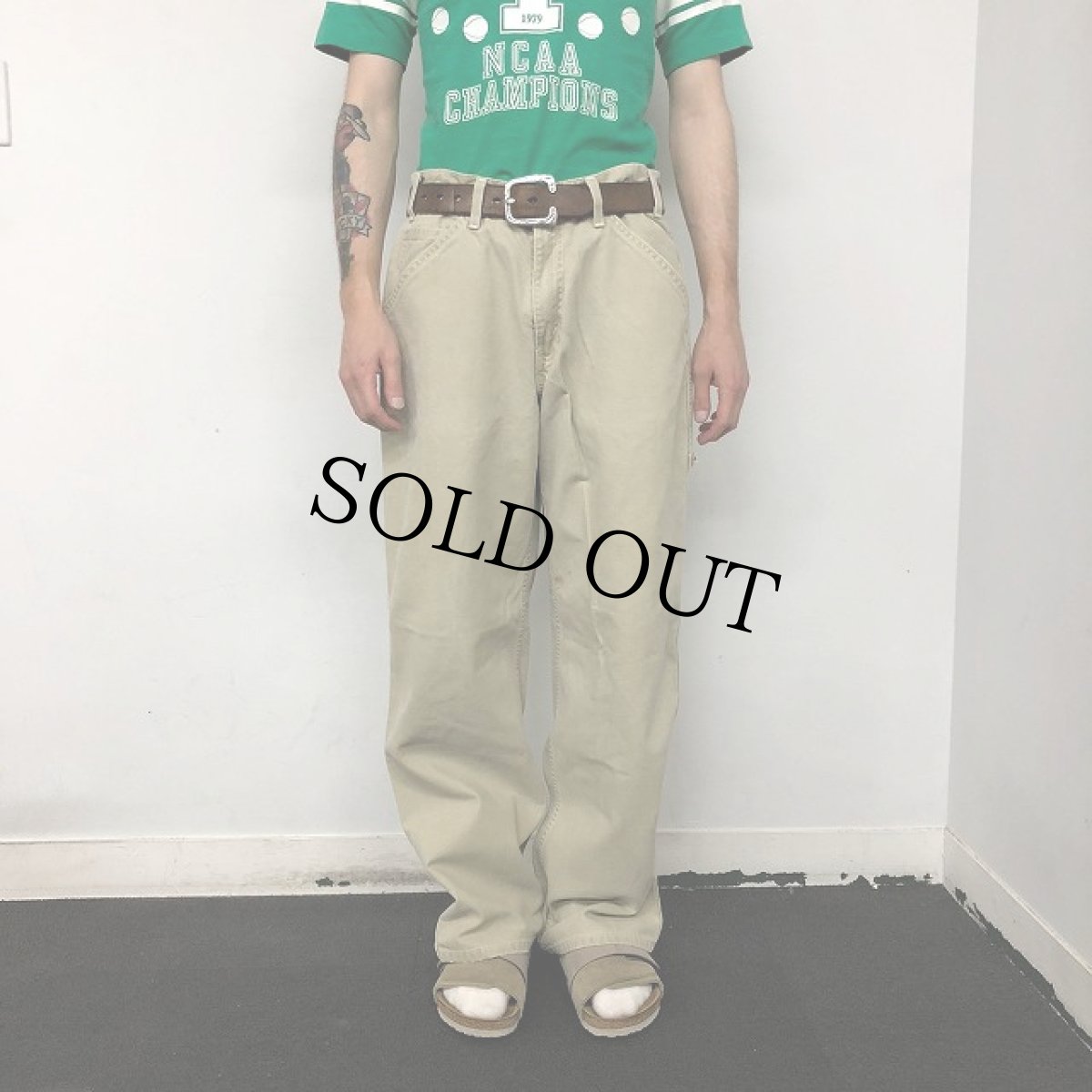 画像2: 90's Levi's L2 ブランクタブ ダックパンツ W35 (2)