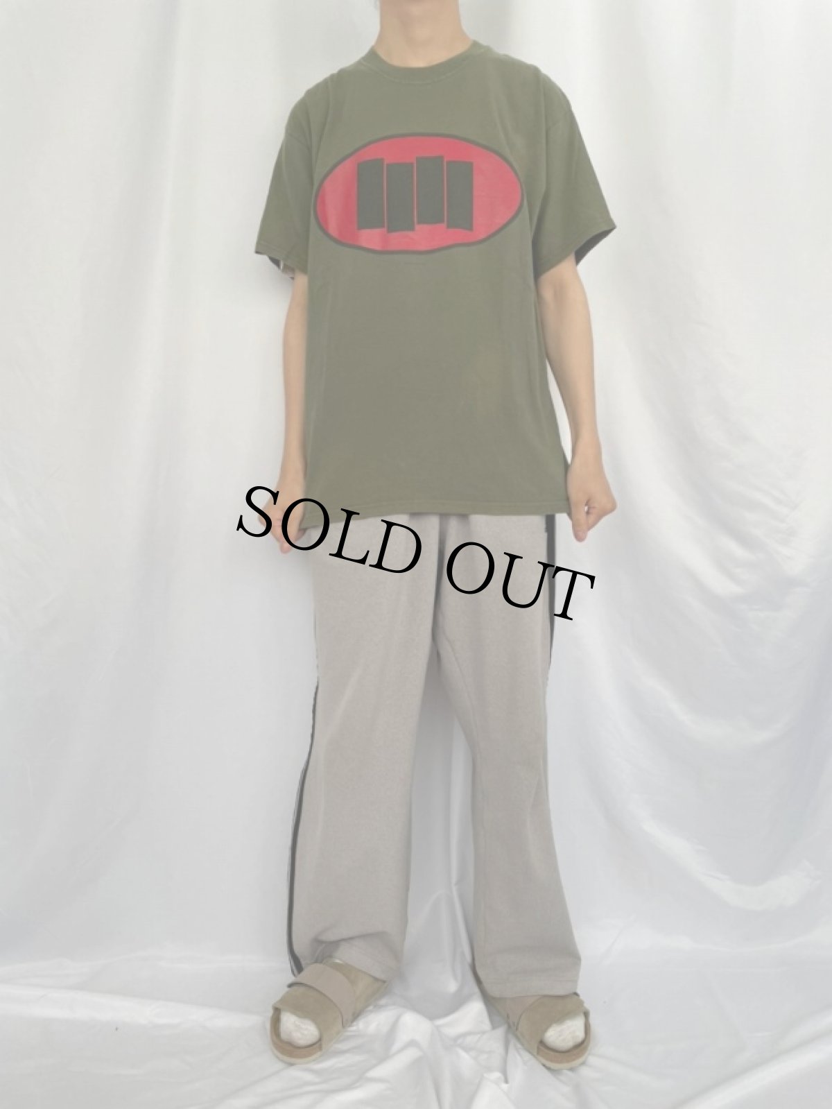 画像2: 90's〜 BLACK FLAG USA製 ハードコアパンクバンドTシャツ L (2)