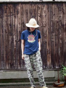 画像1: 70's USA製 "HIGH TIMES" ガンジャ ラメプリントTシャツ NAVY XL (1)