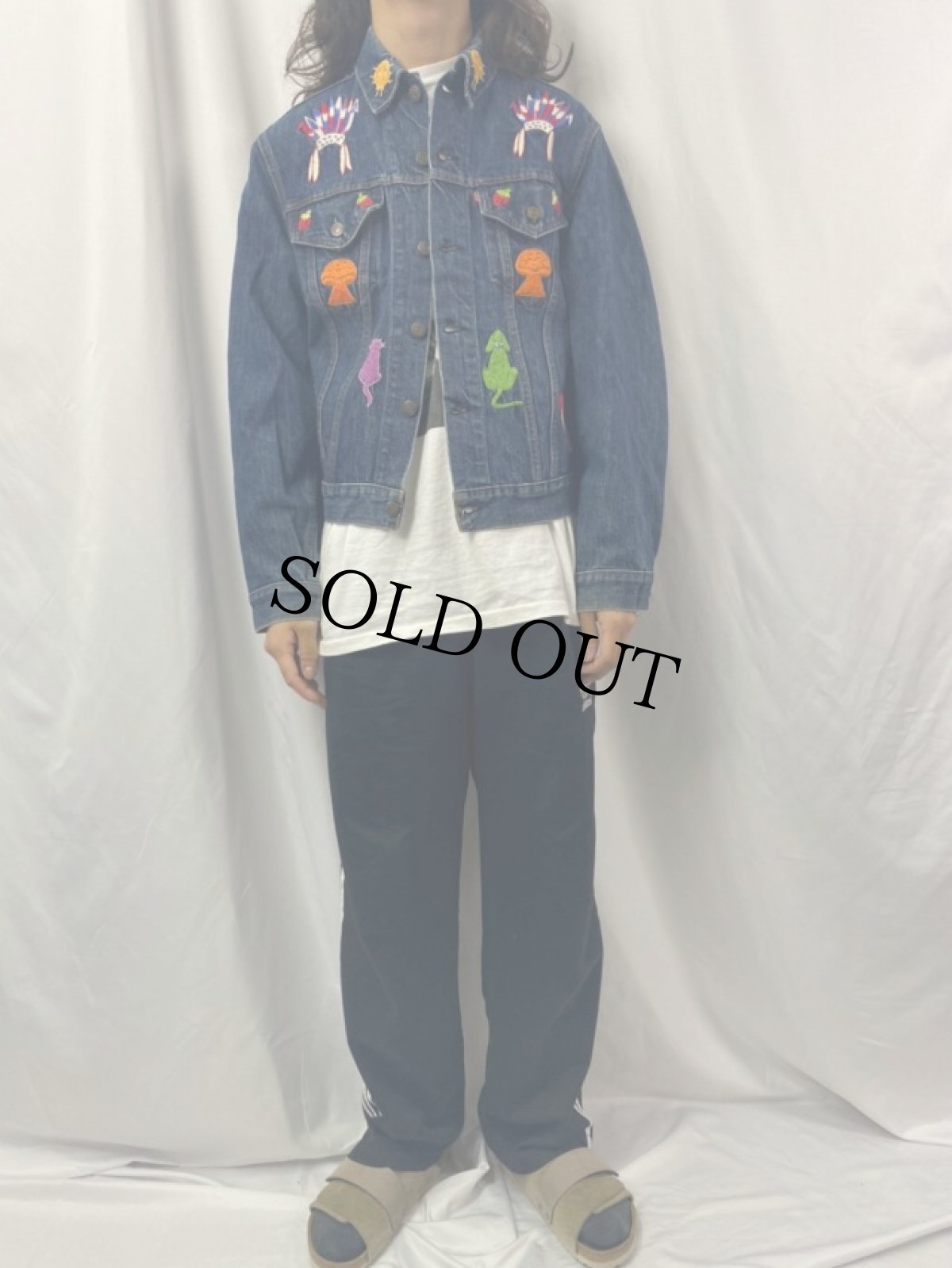 画像3: 80〜90's Levi's ハンド刺繍 デニムジャケット (3)