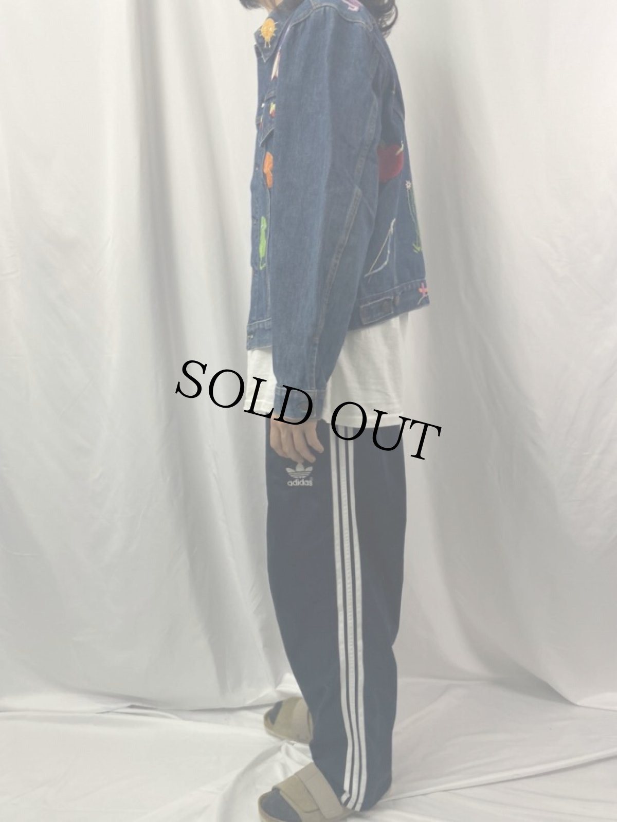 画像4: 80〜90's Levi's ハンド刺繍 デニムジャケット (4)