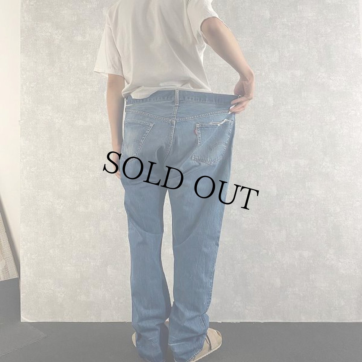 画像4: 70's LEVI'S 505 BIGE デニムパンツ W42 (4)