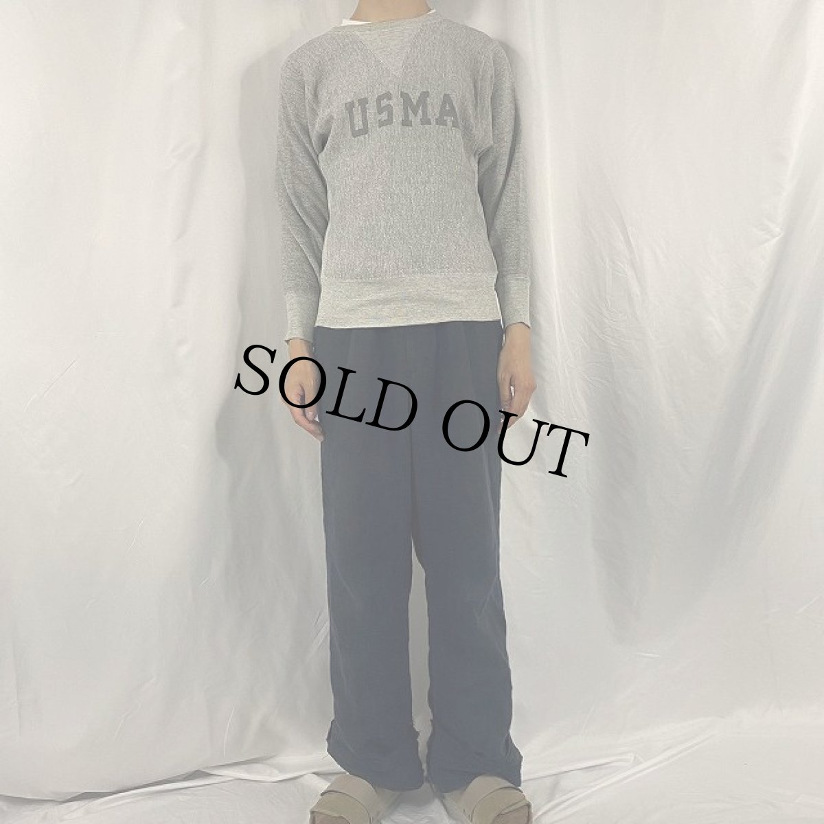 画像2: 70〜80's Champion REVERSE WEAVE USA製 単色タグ "USMA" 前V 染み込みプリント S (2)