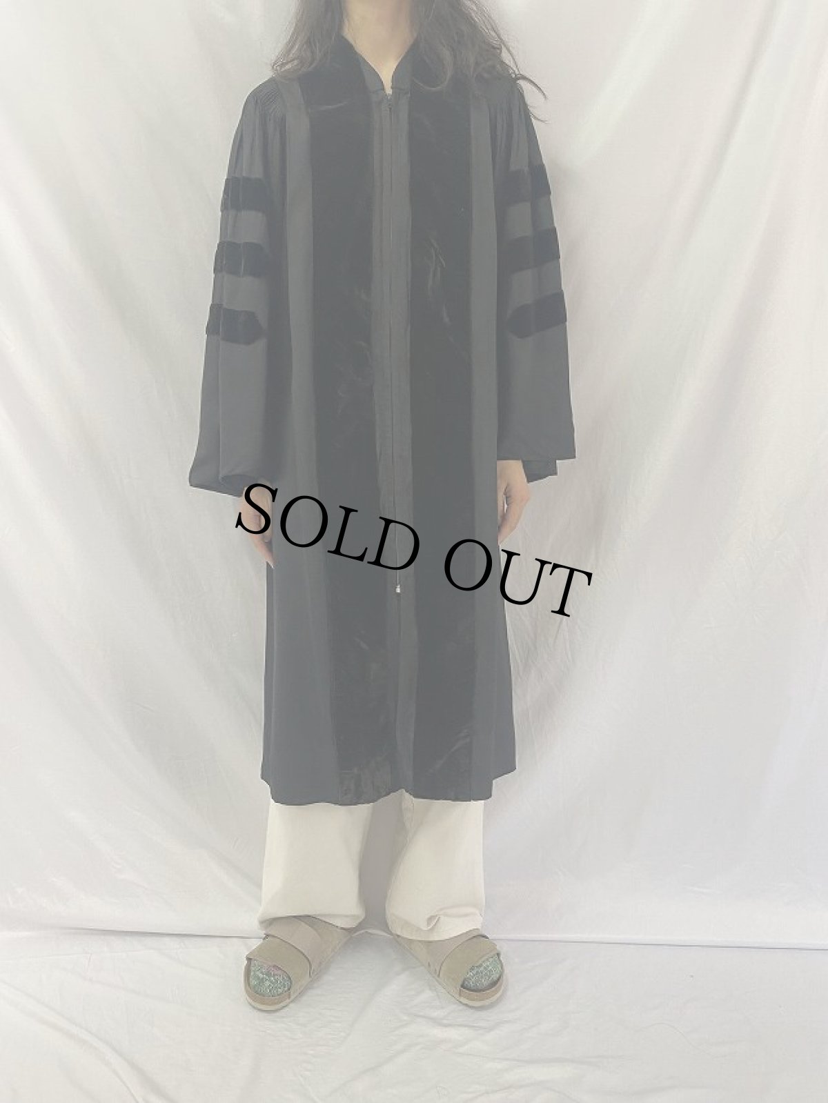 画像2: 60's〜 E.R.MOORE Company ベルベット切り替え ガウン (2)