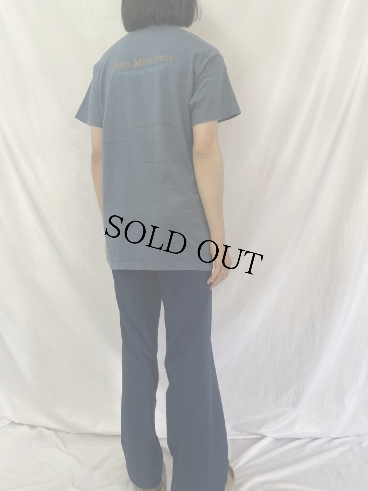 画像4: 90's Joni Mitchell USA製 "TURBULENT INDIGO" アートプリントTシャツ M (4)