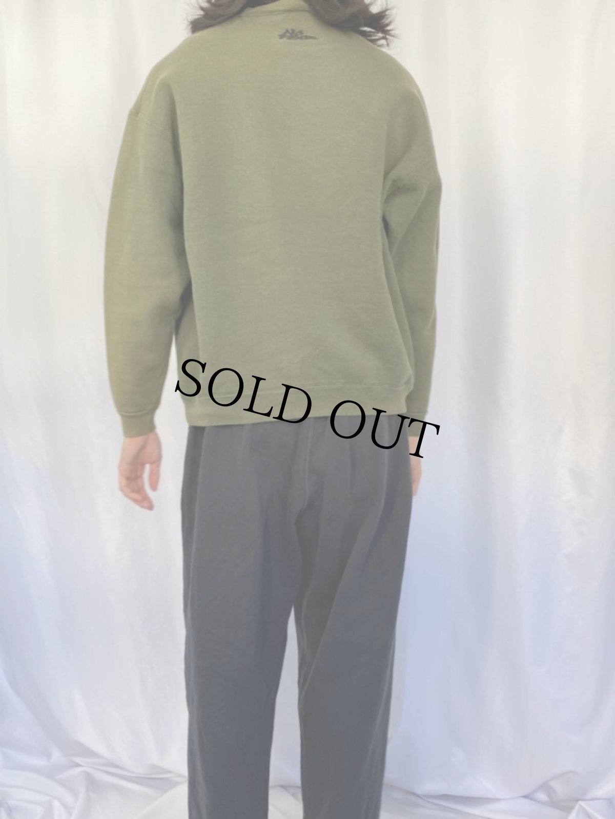 画像4: 90's NO FEAR USA製 イラスト刺繍スウェット L (4)