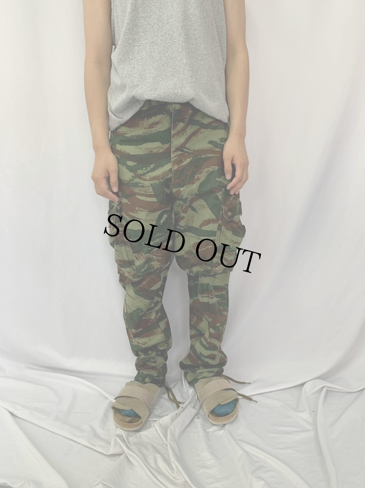 画像2: 50〜60's FRENCH ARMY TAP47/56 リザードカモ パラトルーパーパンツ W34 (2)