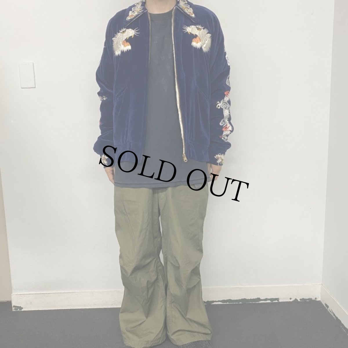 画像5: 50's "JAPAN" 鷹×虎 別珍×サテン スカジャン (5)