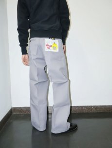 画像2: BEN DAVIS "THE GORILLA CUT" ゴリラカットパンツ LT. GREY フラッシャー付き未使用品 W32 L30 (2)