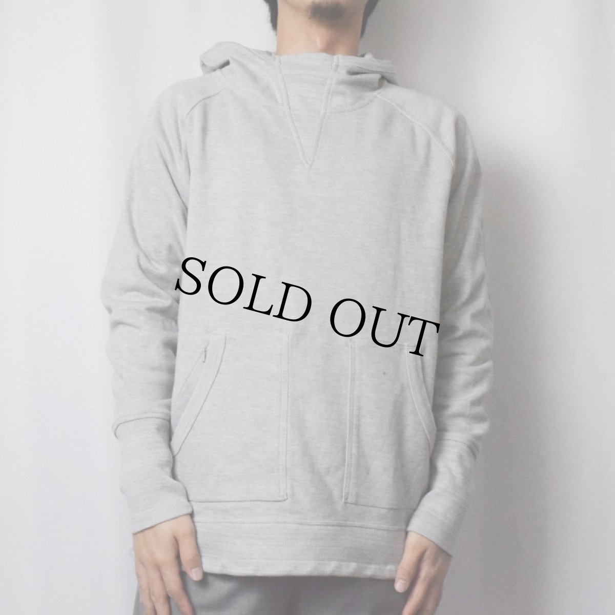 画像2: MOUNTAIN HARD WEAR 前V 無地スウェットフーディー XL (2)