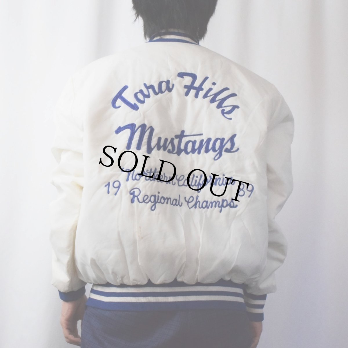 画像5: 90's Rennoc USA製 "Tara Hills Mustangs" チェーン刺繍 ナイロンスタジャン L (5)