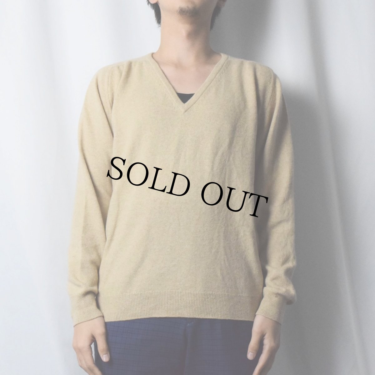 画像2: 80's〜 Cashmere by Pringle SCOTLAND製 Vネック カシミアニットセーター SIZE102/40 (2)