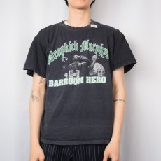 画像2: Dropkick Murphys "BARROOM HERO" ケルティック・パンク・バンドTシャツ (2)