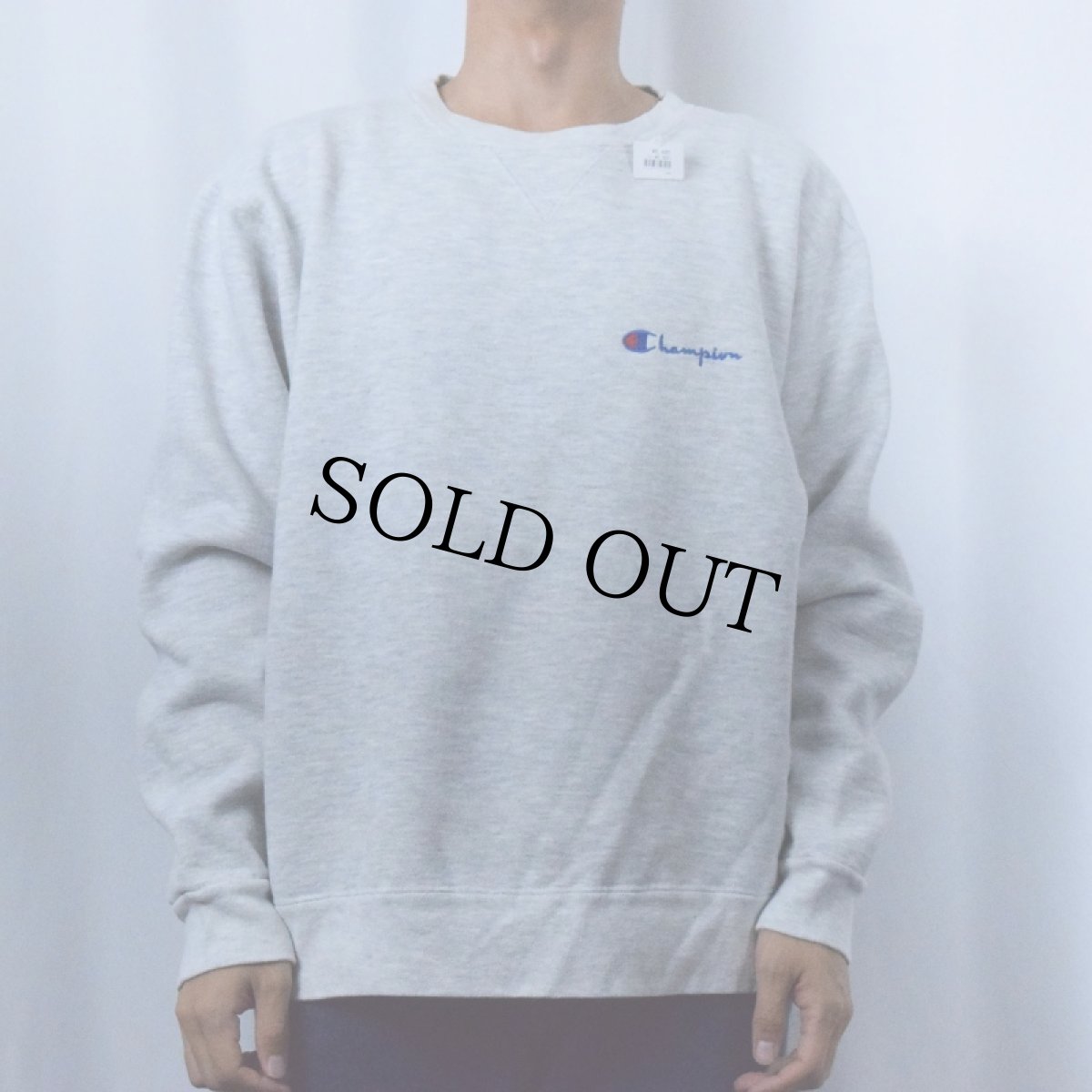 画像2: Champion 前V ロゴ刺繍スウェット (2)