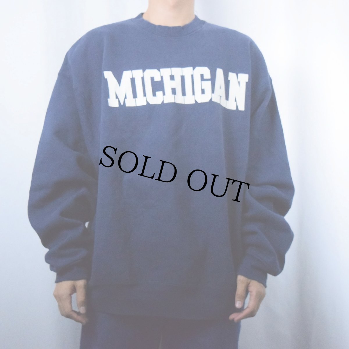 画像2: 90's FRUIT OF THE LOOM SUPER COTTON USA製 "MICHIGAN" プリントスウェット NAVY (2)