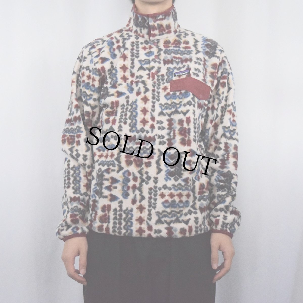 画像2: 2022AW Patagonia 総柄 スナップT M (2)