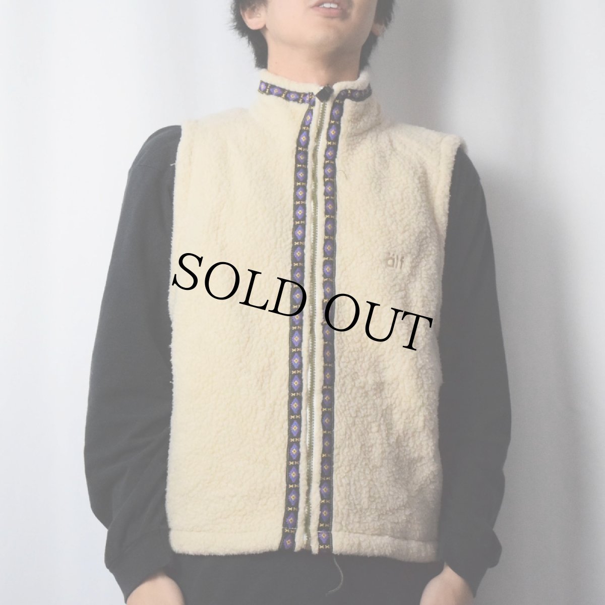 画像2: 90's alf USA製 "POLARTEC" ロゴ刺繍 チロリアンテープ ボアベスト M (2)