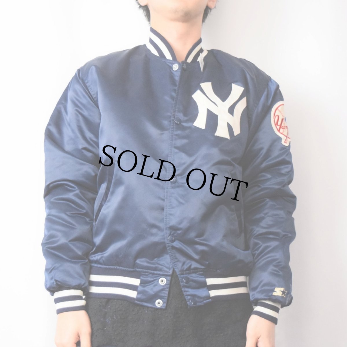 画像2: 90's STARTER Diamond collection USA製 "New York Yankees" ロゴワッペン付き ナイロンスタジャン NAVY M (2)