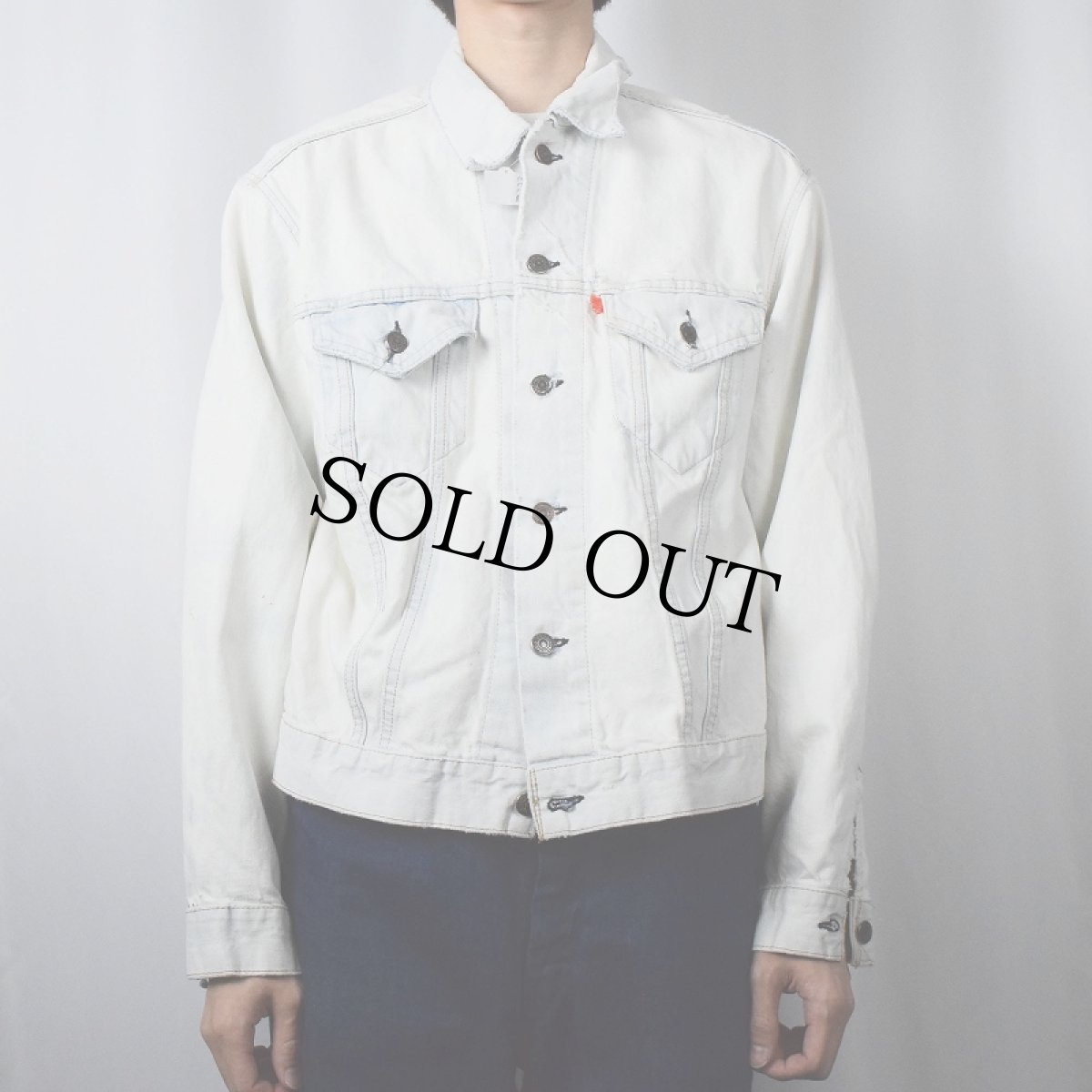 画像2: 70〜80's Levi's 70505 ブリーチ加工 デニムジャケット (2)