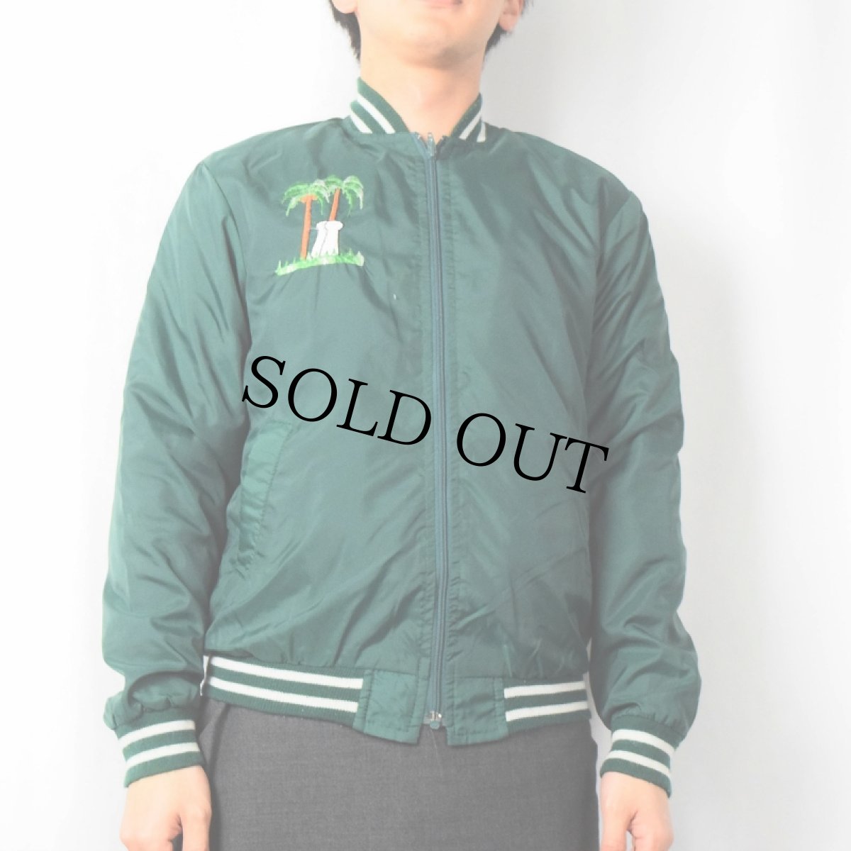 画像3: 〜80's "GUAM U.S.A" 刺繍入り ナイロンジップジャケット (3)