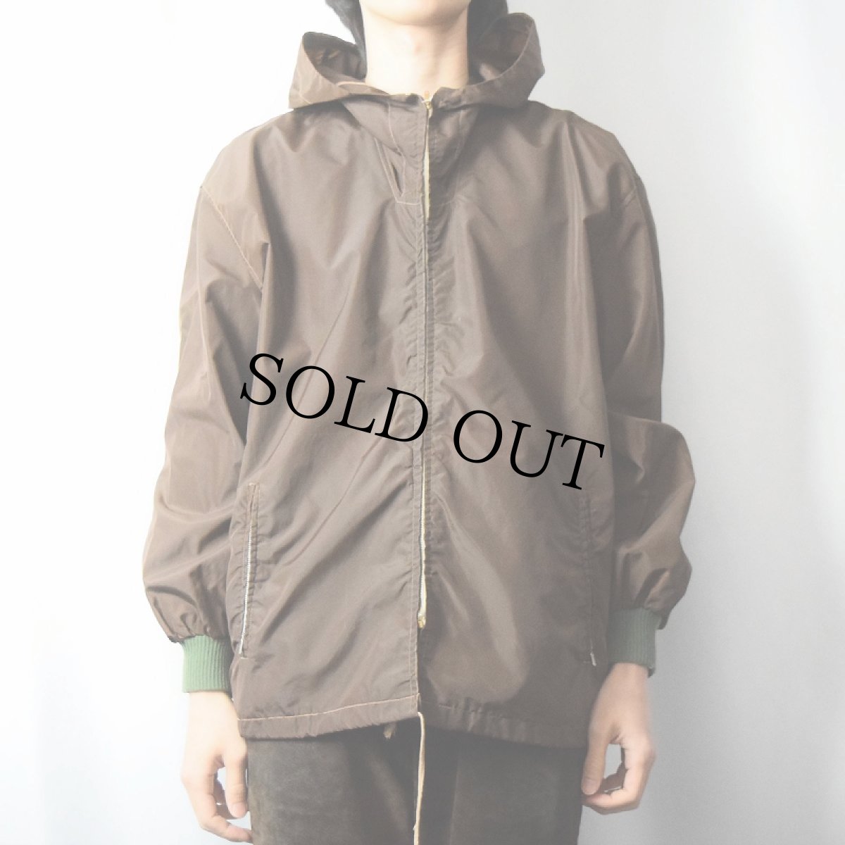 画像2: 〜60's ナイロンジップパーカー (2)